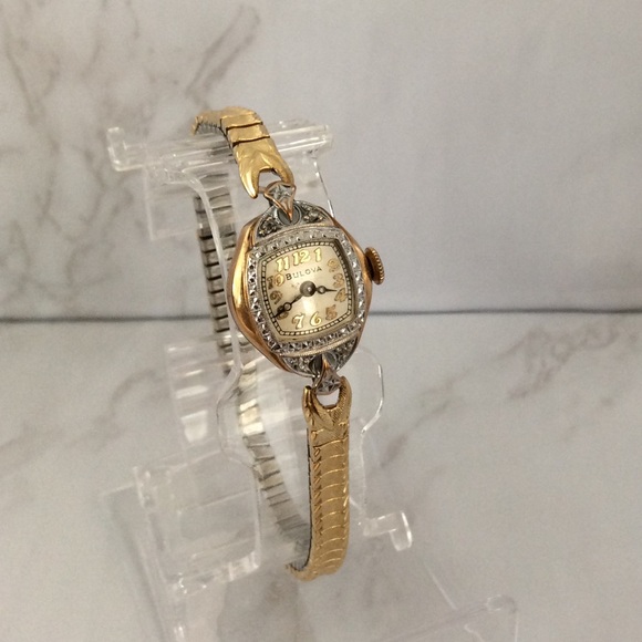 Bulova Vintage Watch - Picture 3 of 10